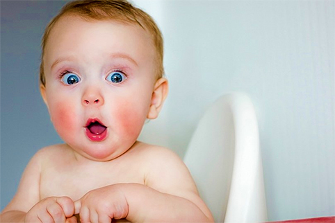 17 неймовірних фактів про немовлят, які Вас здивують
