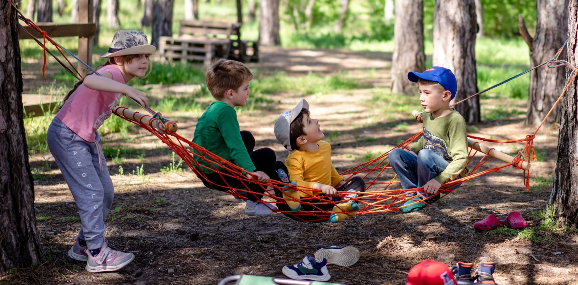 Як зробити прогулянку з дитиною цікавою: поради та ідеї