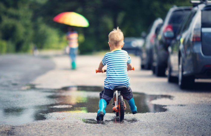 Як швидко і просто навчити дитину кататися на велосипеді 2
