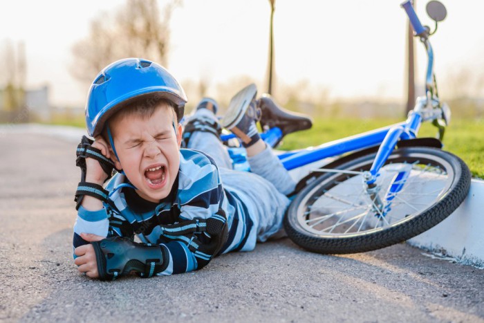 Як швидко і просто навчити дитину кататися на велосипеді 3