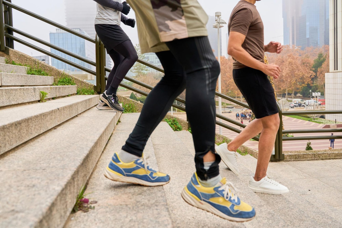 Трендові моделі чоловічих кросівок 2025 року