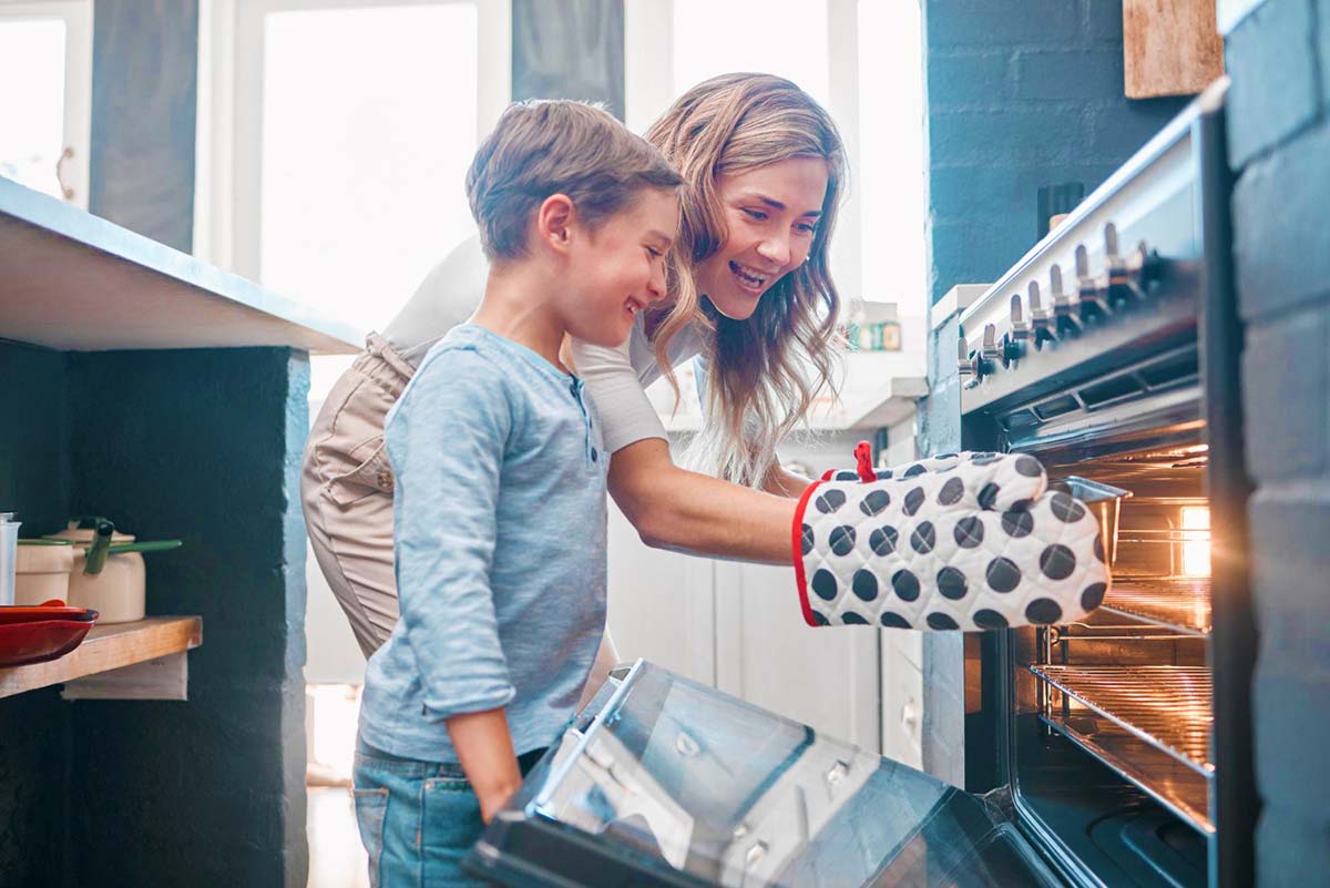 Завдання на кухні відповідно до віку – коли діти можуть почати користуватися духовкою – 2