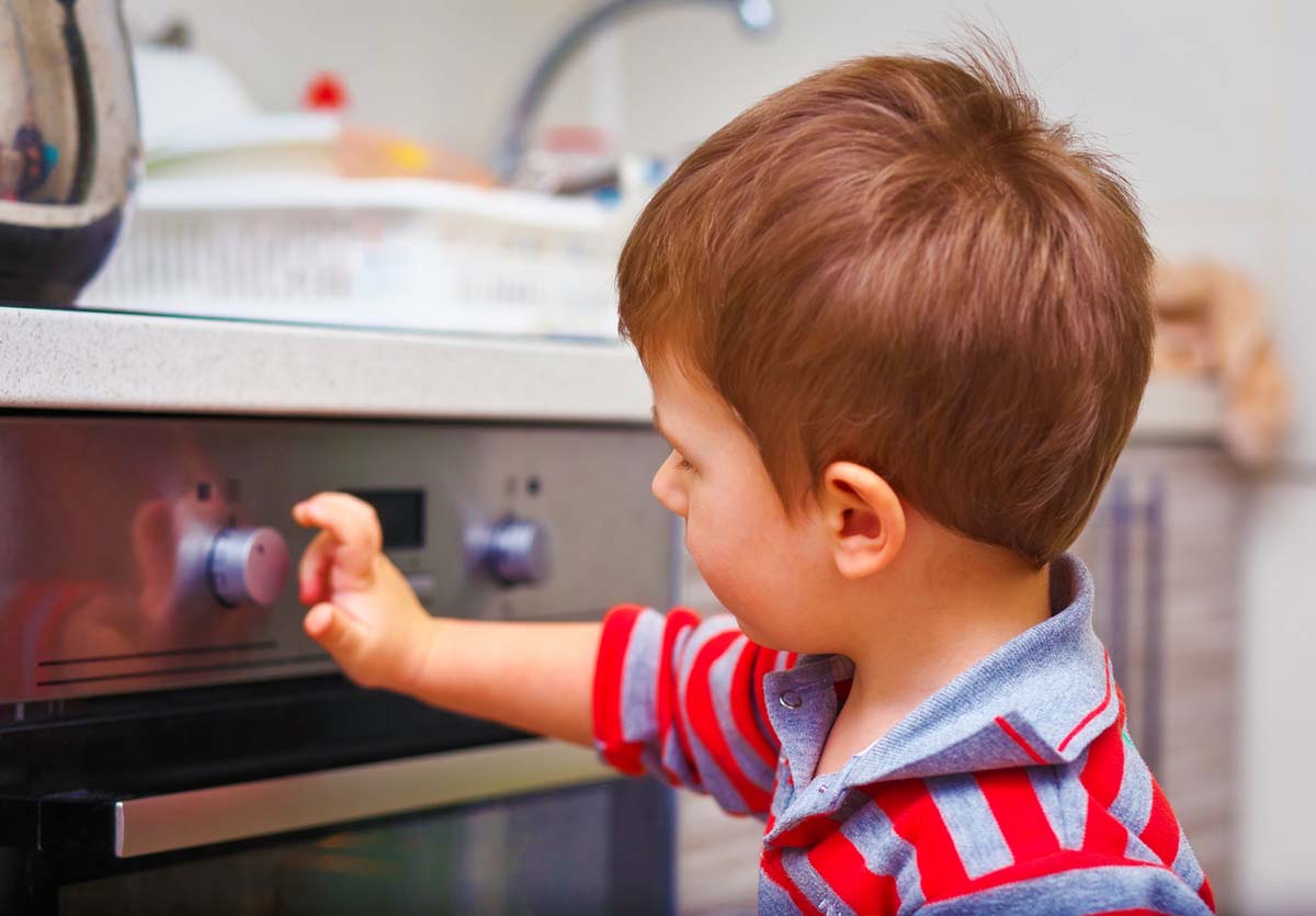 Завдання на кухні відповідно до віку – коли діти можуть почати користуватися духовкою – 3